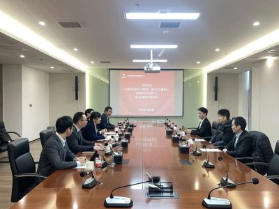 �пƴ��R�G���ڳ��������B���ɷݹ̑B(t��i)늳غ�����