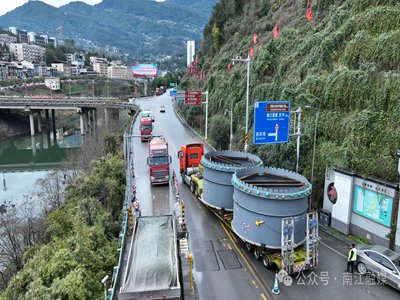 �������p�}֮�������Mչ����һ̼���}�Ŀ6�µ��c��Ͷ�a��