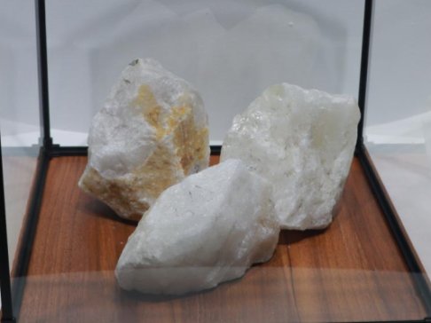 �߼�ʯӢ�x�V�ἃ�P(gu��n)�I���g(sh��)̽ӑ