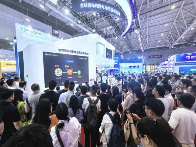 ���ݹɷݰl�����ȫ�̑B������Ʒ