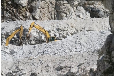 һ���D�˽�߼�ʯӢɰ���a�̣�Ų��TQC