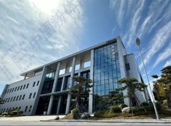 һ���D�˽�ʯӢ�������^��I�����A