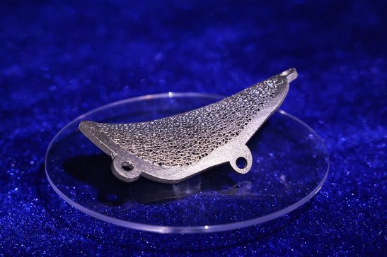 ���أ���оƬ�������������g�۳ɡ�������ߡ�