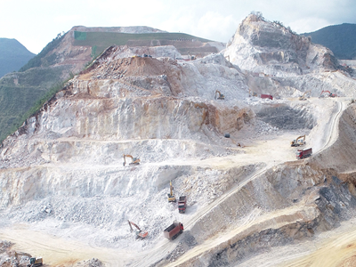 ���R����̼���}�a�I�lչ���M�l�����ݰ�����������Ҋ�壬����������ʽ�_��̼���}�lչ��λ