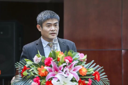 �W���˃x�������M�{���λ�z�y���g������Q����ĥ���}