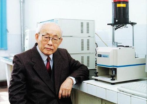 �Ї��������ڎ������r�xԺʿ���Լ����ĵ��ӂ�