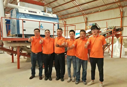 �����ſ����`�ɽ����ʯӢɰ�S�_�I��Y�߰��ս�̩�Vʯɫ�x�C�aƷ�ƽ���A�M�Y��