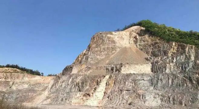 092722_571592_jswz.jpg 灰巖.jpg