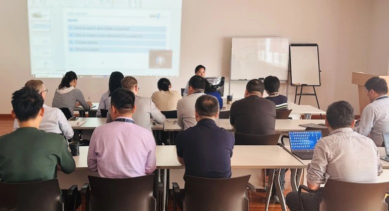 110834_762584_gsdt.jpg v44.jpg