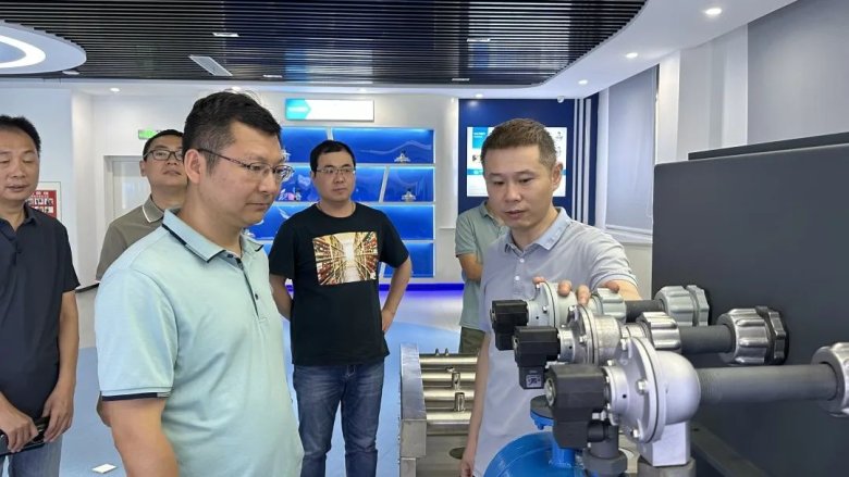 093924_024418_gsdt.jpg 093924_024418_gsdt.jpg