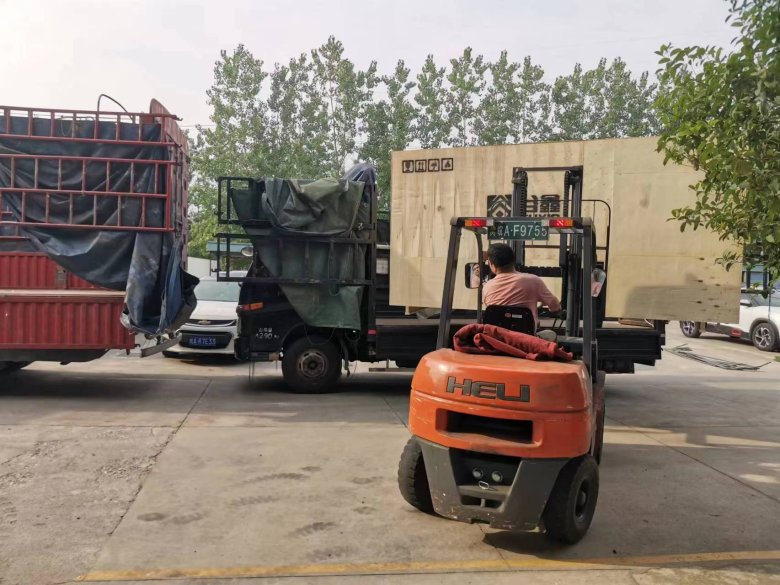 171804_037085_gsdt.jpg 171804_037085_gsdt.jpg