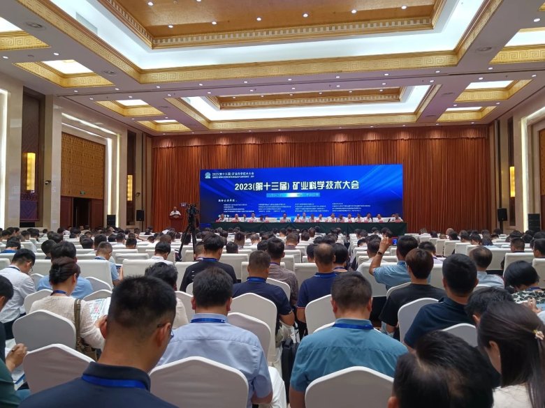 112155_830121_gsdt.jpg 112155_830121_gsdt.jpg