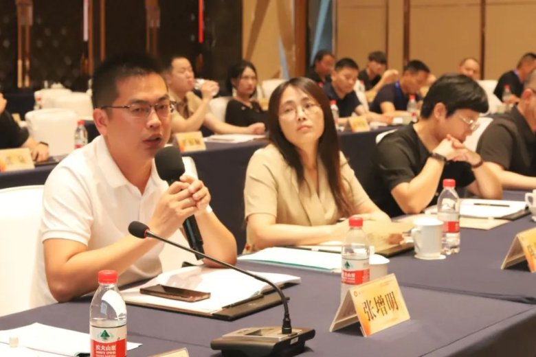 095011_688930_gsdt.jpg 095011_688930_gsdt.jpg