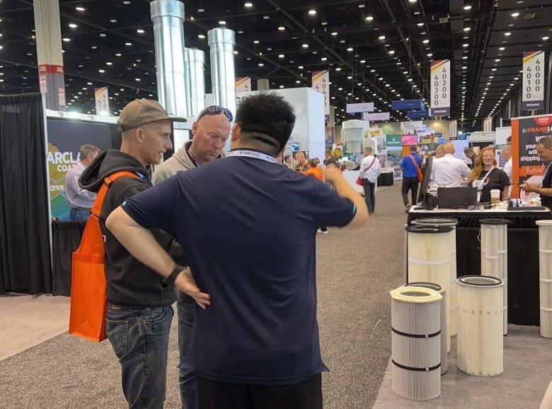 092002_530060_gsdt.jpg 092002_530060_gsdt.jpg