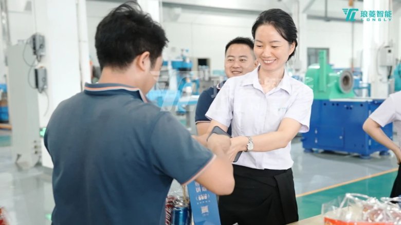 101657_900331_gsdt.jpg 101657_900331_gsdt.jpg