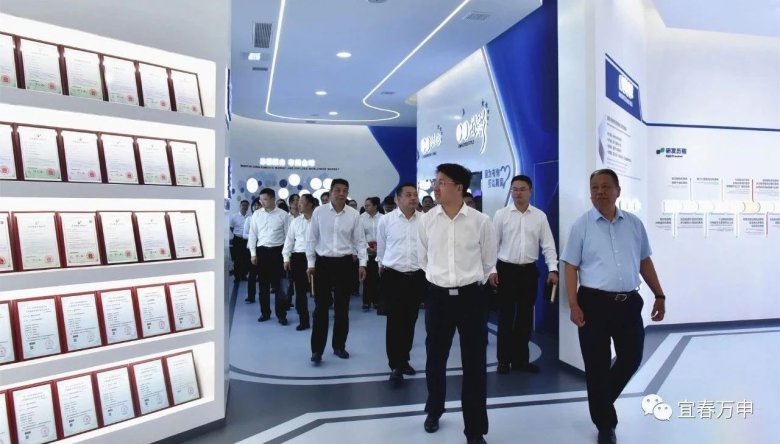 090818_236143_gsdt.jpg 090818_236143_gsdt.jpg