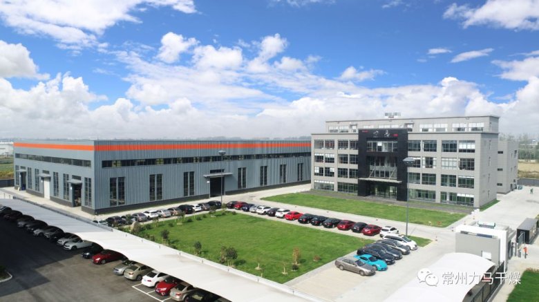 092337_491916_gsdt.jpg 092337_491916_gsdt.jpg