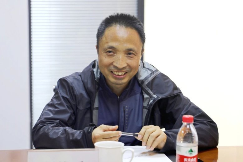 150037_733596_gsdt.jpg 150037_733596_gsdt.jpg