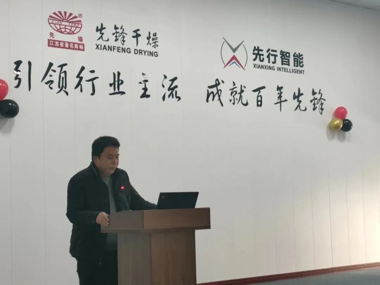 090714_778165_gsdt.jpg 090714_778165_gsdt.jpg