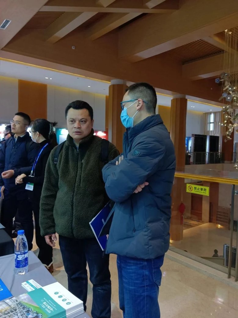 083433_908846_gsdt.jpg 083433_908846_gsdt.jpg