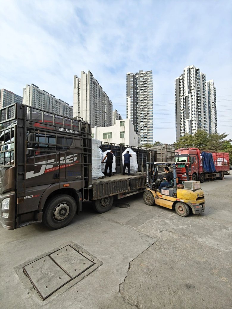 085230_324070_gsdt.jpg 085230_324070_gsdt.jpg