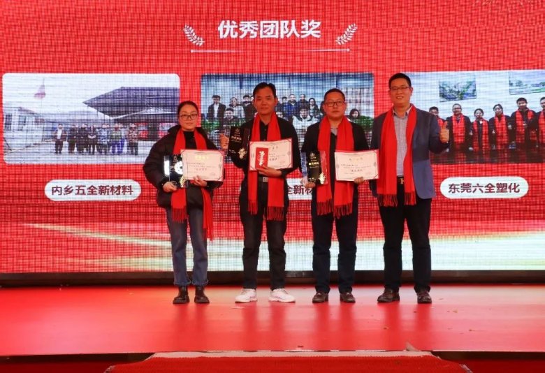 114638_303312_gsdt.jpg 114638_303312_gsdt.jpg