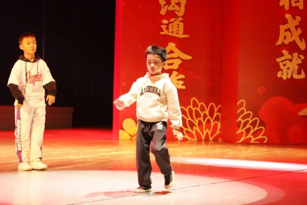 160441_125981_gsdt.png 160441_125981_gsdt.png