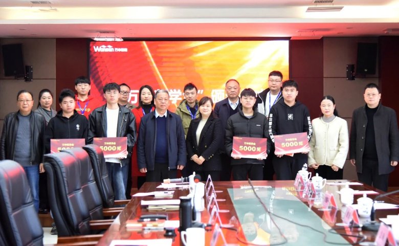 084138_178750_gsdt.jpg 084138_178750_gsdt.jpg