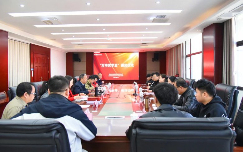 084159_018153_gsdt.jpg 084159_018153_gsdt.jpg