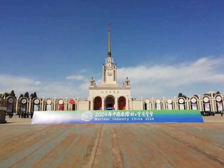 100855_094030_gsdt.jpg 100855_094030_gsdt.jpg