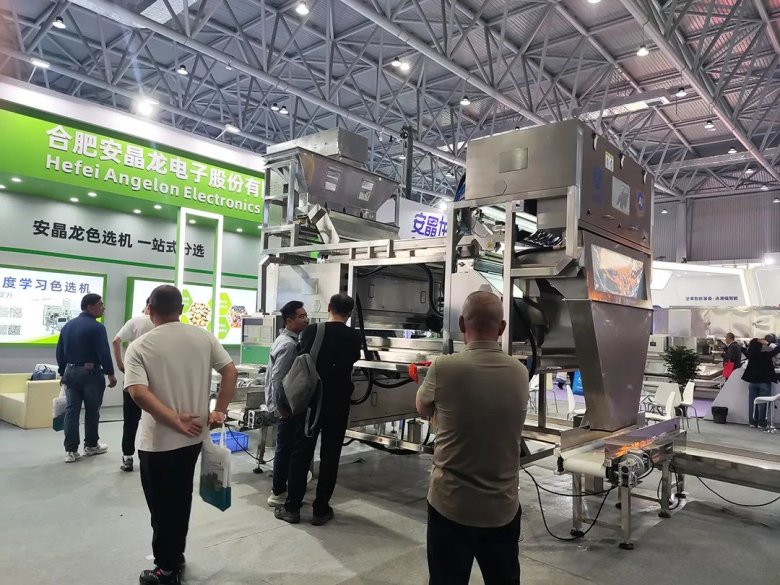 083509_224321_gsdt.jpg 083509_224321_gsdt.jpg