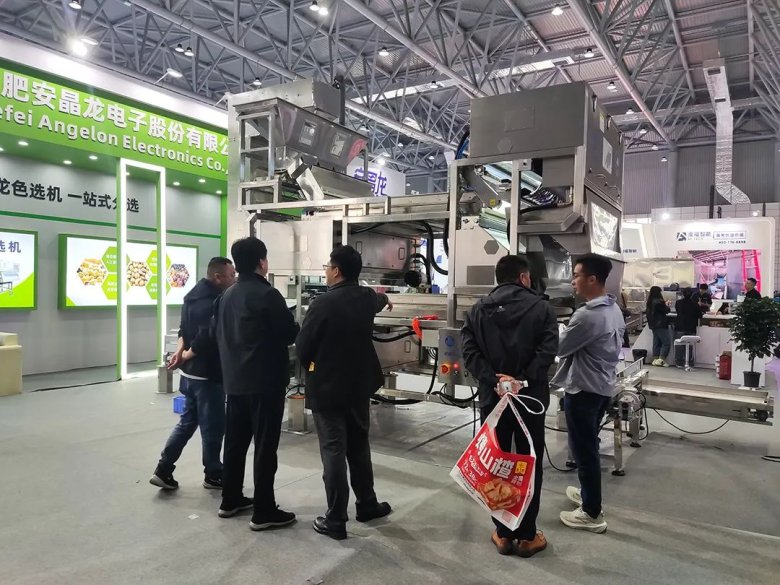 083509_840203_gsdt.jpg 083509_840203_gsdt.jpg