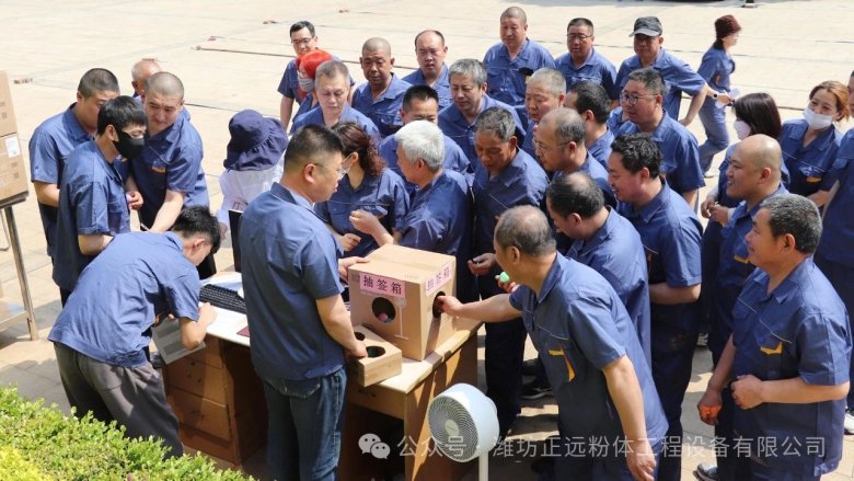 082641_046963_gsdt.jpg 082641_046963_gsdt.jpg