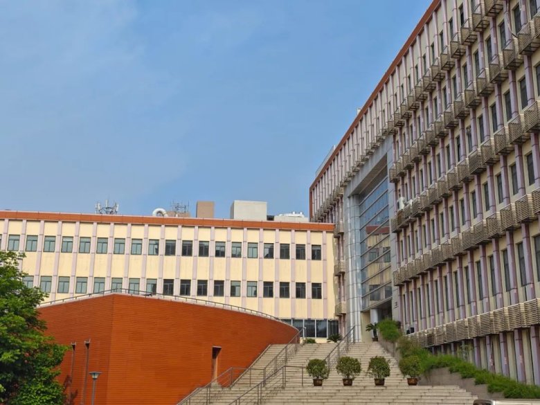 110217_087500_gsdt.jpg 110217_087500_gsdt.jpg