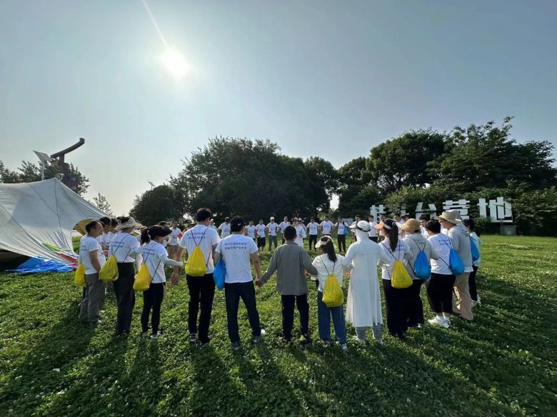 083947_099795_gsdt.jpg 083947_099795_gsdt.jpg