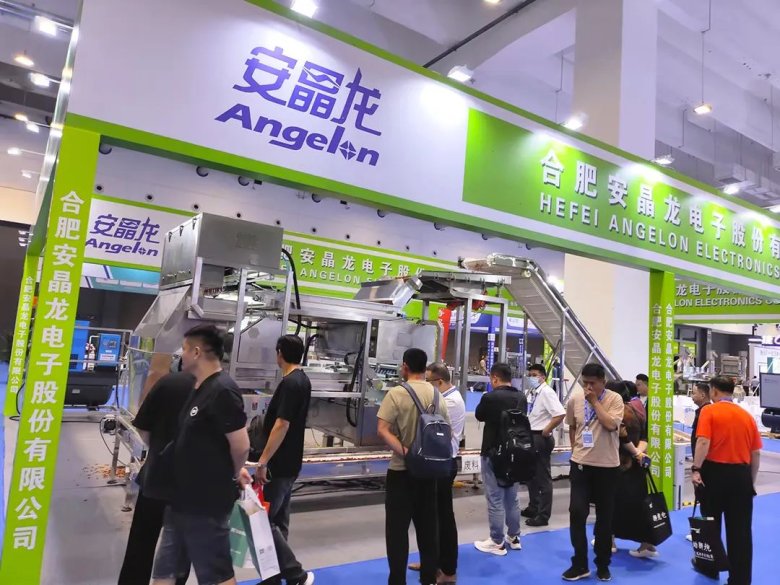 091613_115401_gsdt.jpg 091613_115401_gsdt.jpg