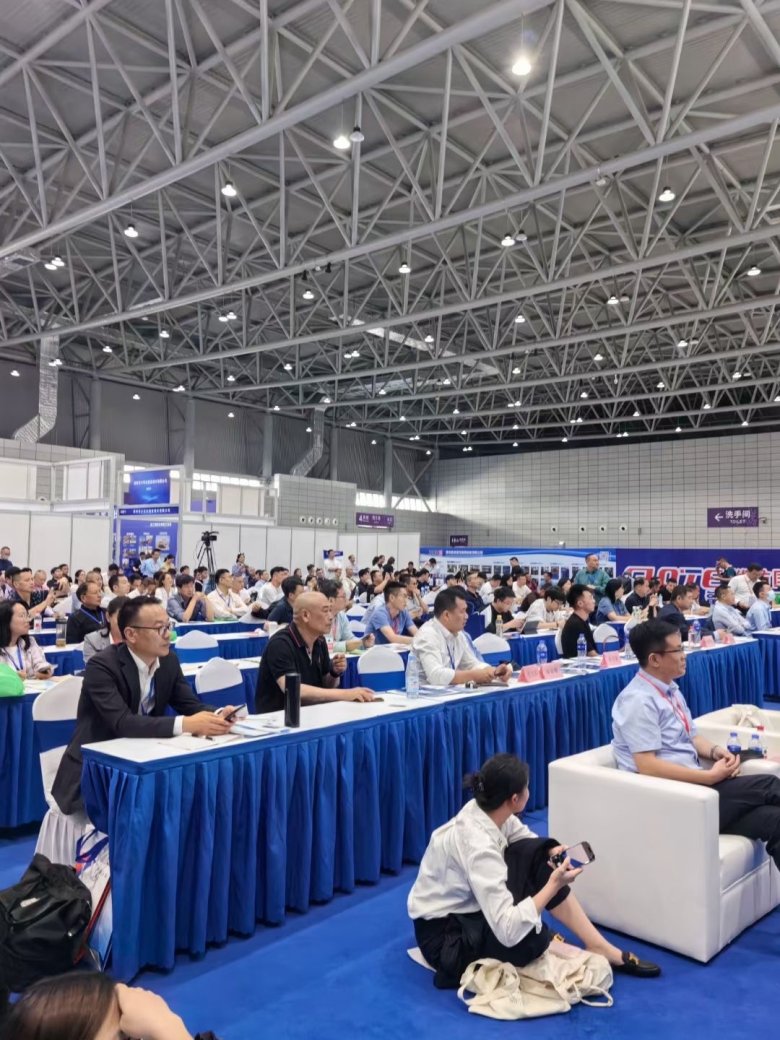 103110_264977_gsdt.jpg 103110_264977_gsdt.jpg