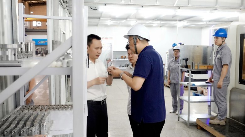 111700_841843_gsdt.jpg 111700_841843_gsdt.jpg