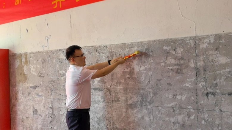 112711_142700_gsdt.jpg 112711_142700_gsdt.jpg