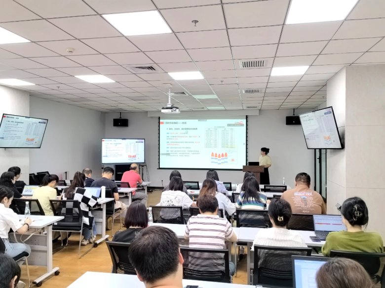 140145_311275_gsdt.jpg 140145_311275_gsdt.jpg