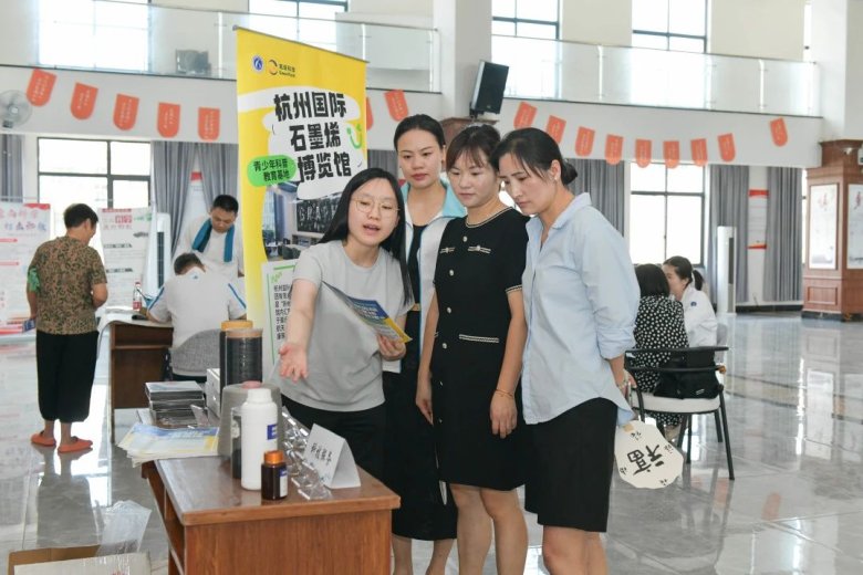 161330_090831_gsdt.jpg 161330_090831_gsdt.jpg