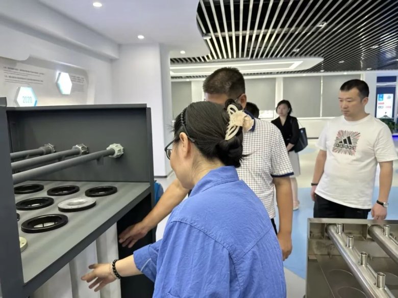 133635_700706_gsdt.jpg 133635_700706_gsdt.jpg