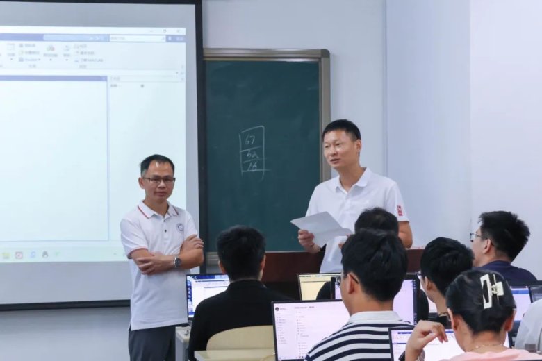 172638_055228_gsdt.jpg 172638_055228_gsdt.jpg