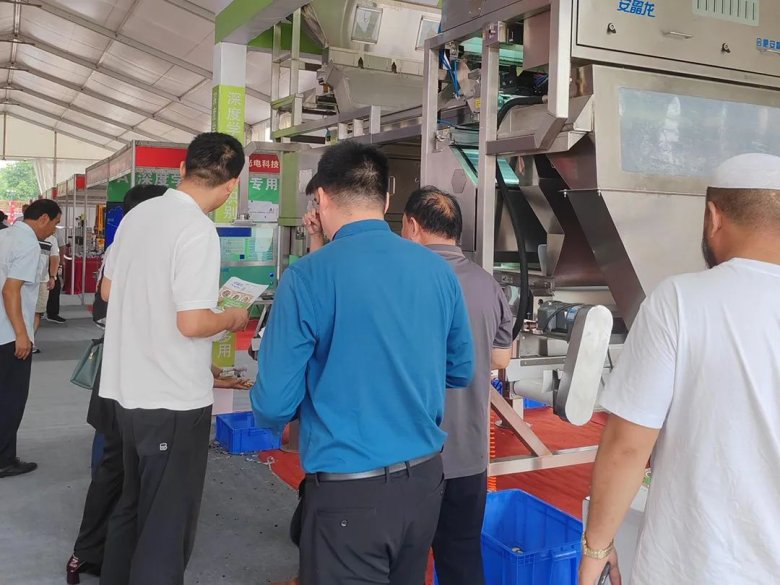 083035_686249_gsdt.jpg 083035_686249_gsdt.jpg