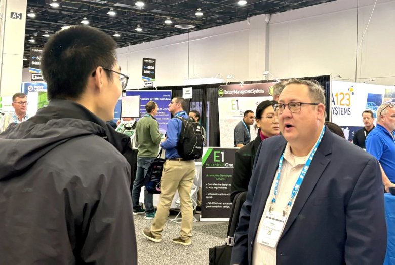 081052_239415_gsdt.jpg 081052_239415_gsdt.jpg