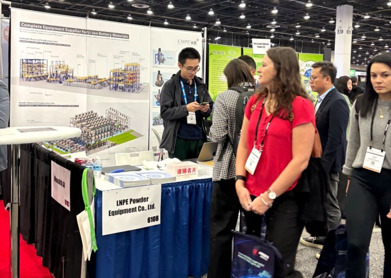 081128_981768_gsdt.jpg 081128_981768_gsdt.jpg