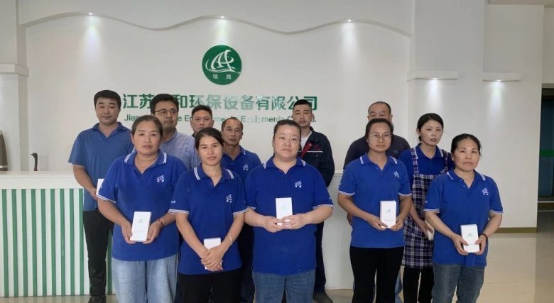 113354_761071_gsdt.jpg 113354_761071_gsdt.jpg