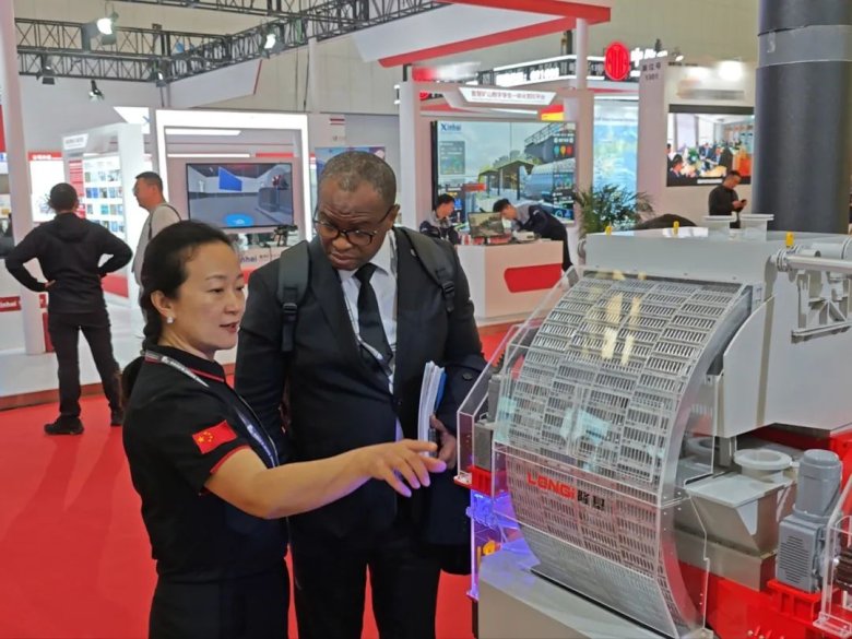 163659_882701_gsdt.jpg 163659_882701_gsdt.jpg