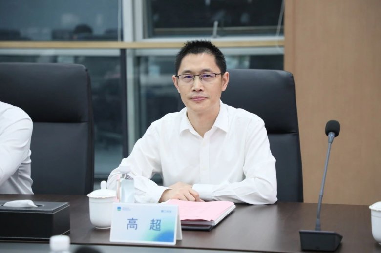 084433_988896_gsdt.jpg 084433_988896_gsdt.jpg