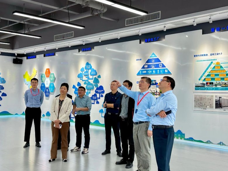 160847_456274_gsdt.jpg 160847_456274_gsdt.jpg